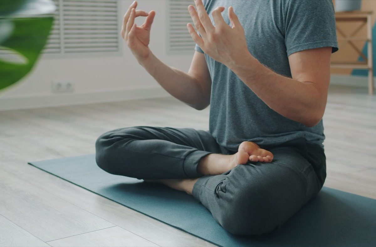 Quel tapis de yoga pour une pratique quotidienne