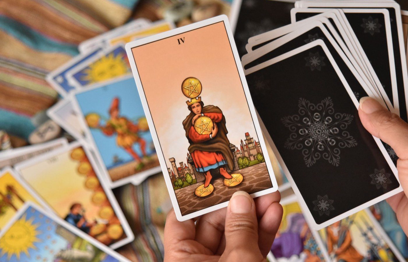 L'Impératrice du Tarot : sens, symboles et lecture